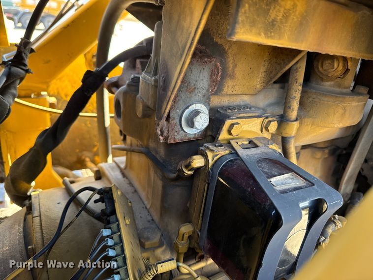 image for item EA2066 1994 Vermeer Flextrak FLX75 vibratory cable plow