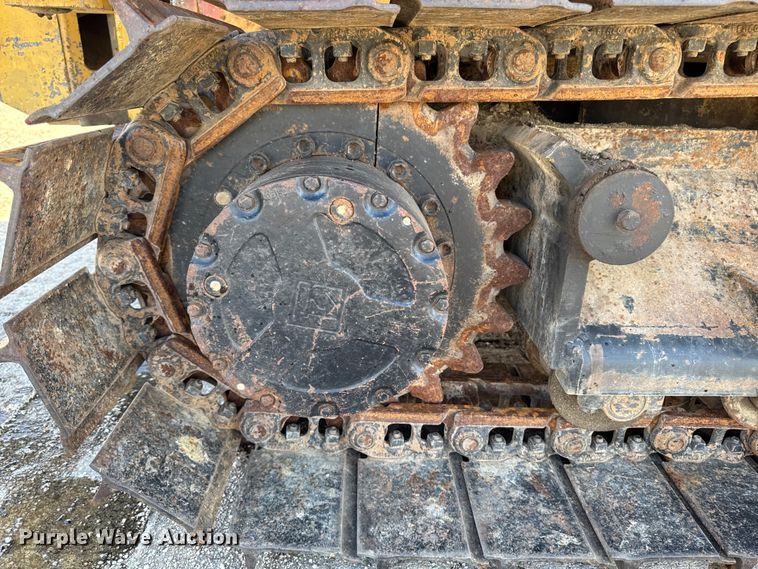 image for item EA2066 1994 Vermeer Flextrak FLX75 vibratory cable plow