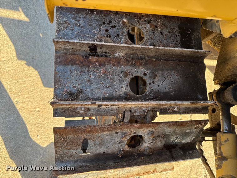 image for item EA2066 1994 Vermeer Flextrak FLX75 vibratory cable plow