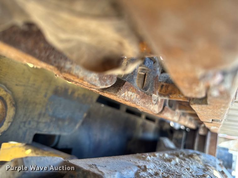 image for item EA2066 1994 Vermeer Flextrak FLX75 vibratory cable plow