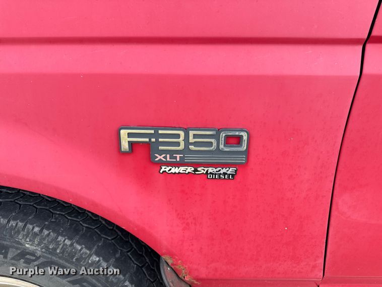 image for item EA2067 1997 Ford F350 Crew Cab pickup truck