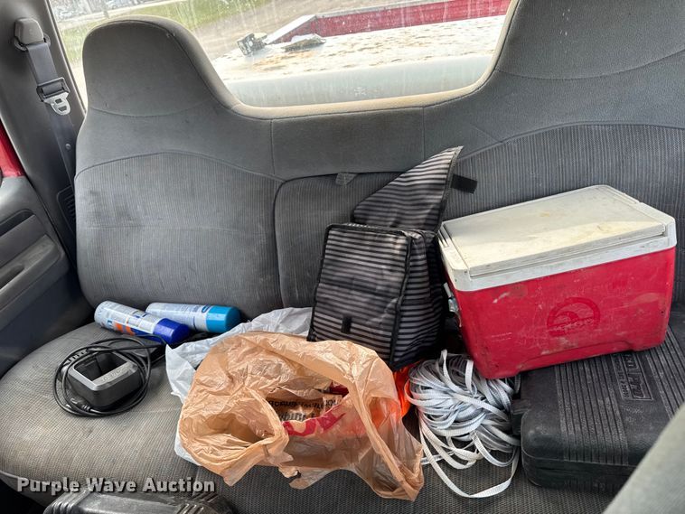 image for item EA2067 1997 Ford F350 Crew Cab pickup truck