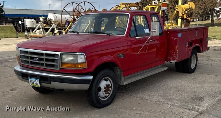 image for item EA2068 1997 Ford F350 SuperCab utility bed pickup truck