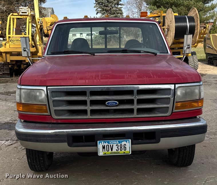 image for item EA2068 1997 Ford F350 SuperCab utility bed pickup truck