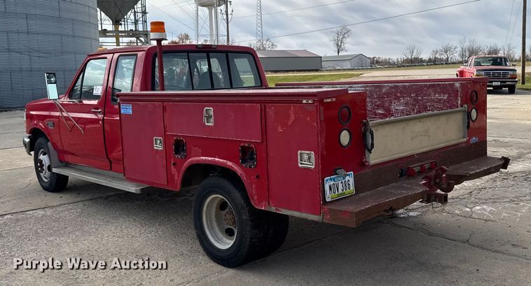 image for item EA2068 1997 Ford F350 SuperCab utility bed pickup truck