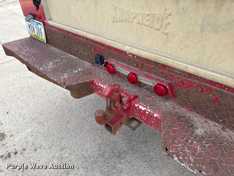 image for item EA2068 1997 Ford F350 SuperCab utility bed pickup truck