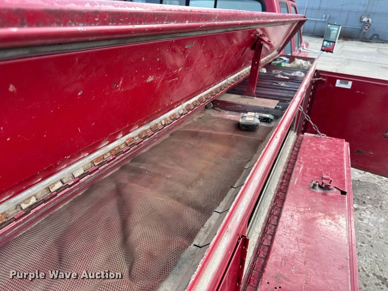 image for item EA2068 1997 Ford F350 SuperCab utility bed pickup truck