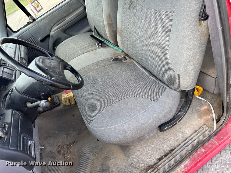 image for item EA2068 1997 Ford F350 SuperCab utility bed pickup truck