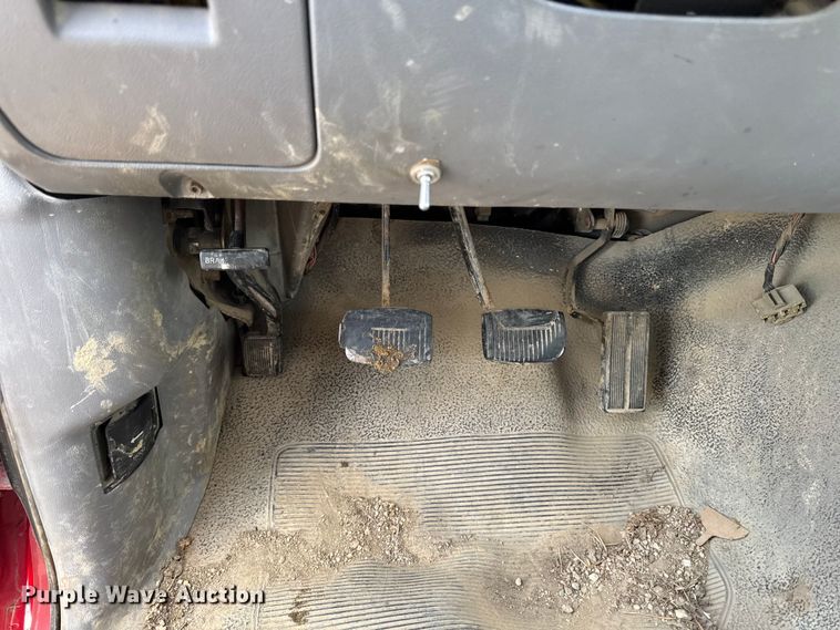 image for item EA2068 1997 Ford F350 SuperCab utility bed pickup truck