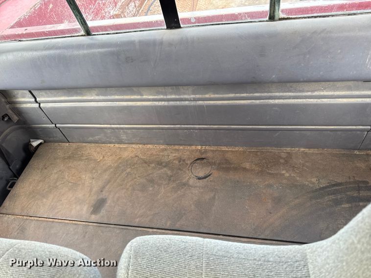 image for item EA2068 1997 Ford F350 SuperCab utility bed pickup truck