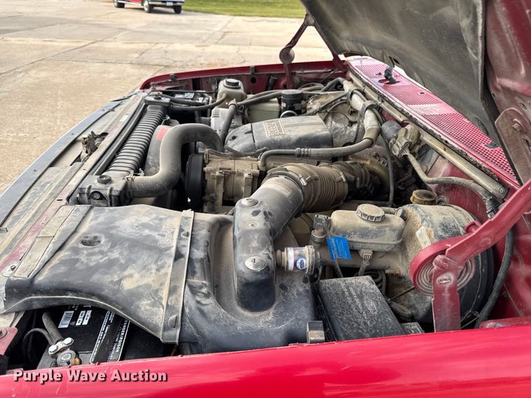 image for item EA2068 1997 Ford F350 SuperCab utility bed pickup truck