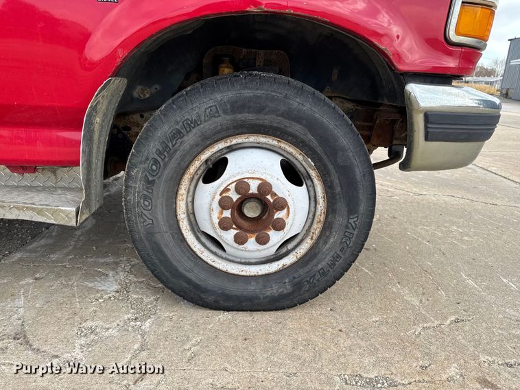 image for item EA2068 1997 Ford F350 SuperCab utility bed pickup truck