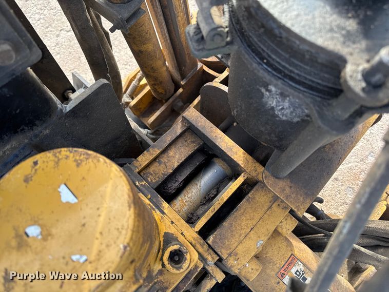 image for item EA2069 2015 Vermeer D20X22III directional boring unit