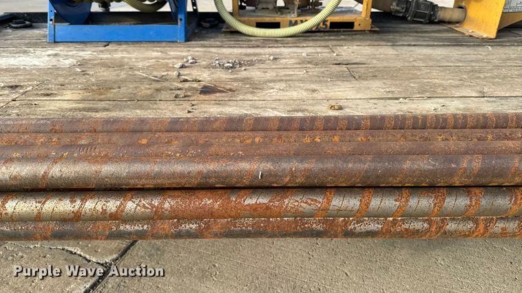 image for item EA2069 2015 Vermeer D20X22III directional boring unit