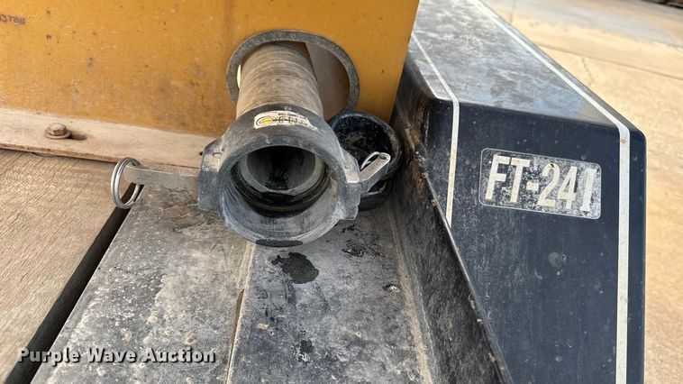 image for item EA2069 2015 Vermeer D20X22III directional boring unit