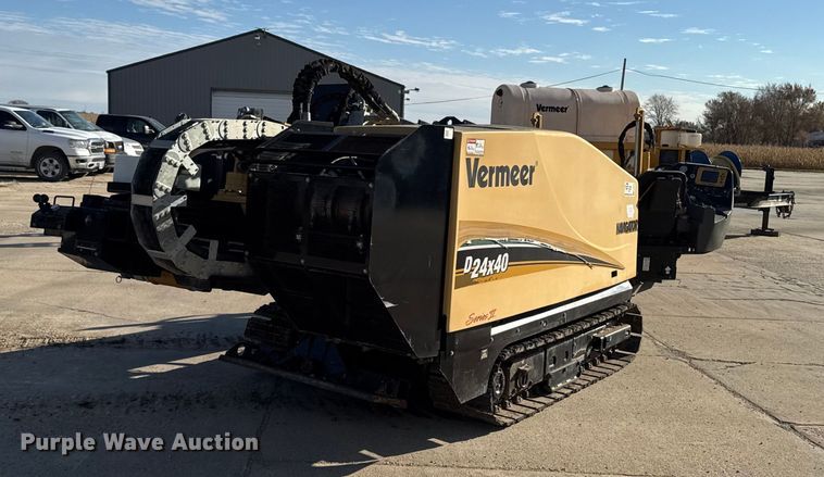 image for item EA2070 2014 Vermeer D24x40 navigator series 3 directional boring unit