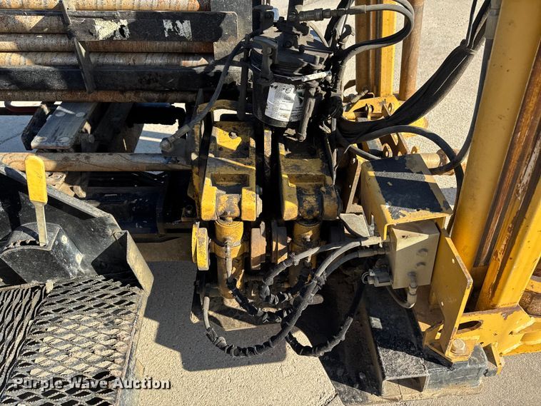 image for item EA2070 2014 Vermeer D24x40 navigator series 3 directional boring unit