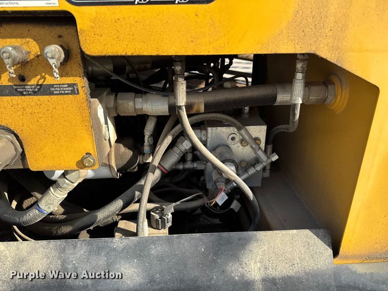 image for item EA2070 2014 Vermeer D24x40 navigator series 3 directional boring unit