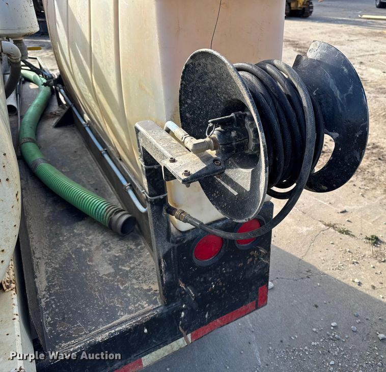 image for item EA2071 2014 Vacstar 500DT  vacuum excavator