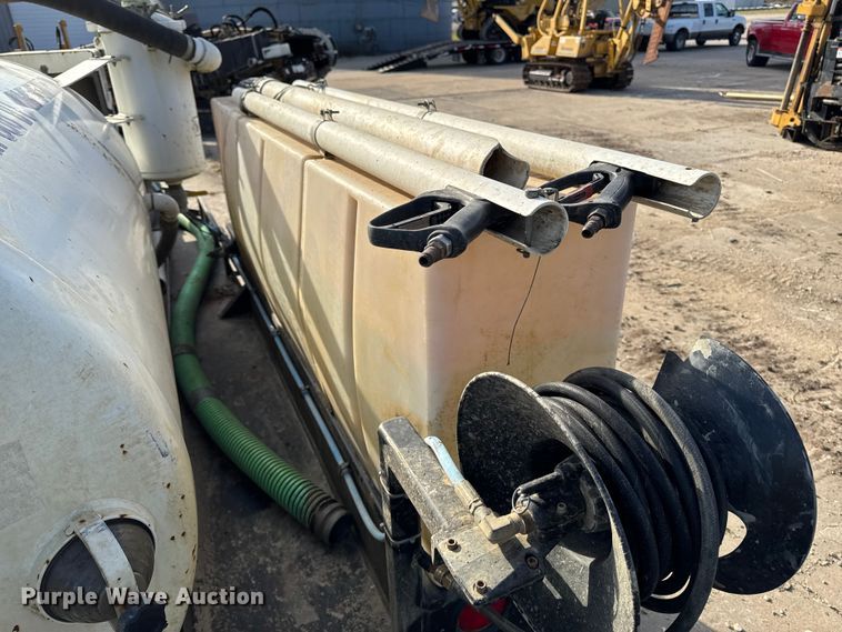 image for item EA2071 2014 Vacstar 500DT  vacuum excavator