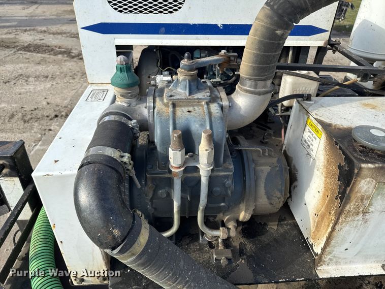 image for item EA2071 2014 Vacstar 500DT  vacuum excavator