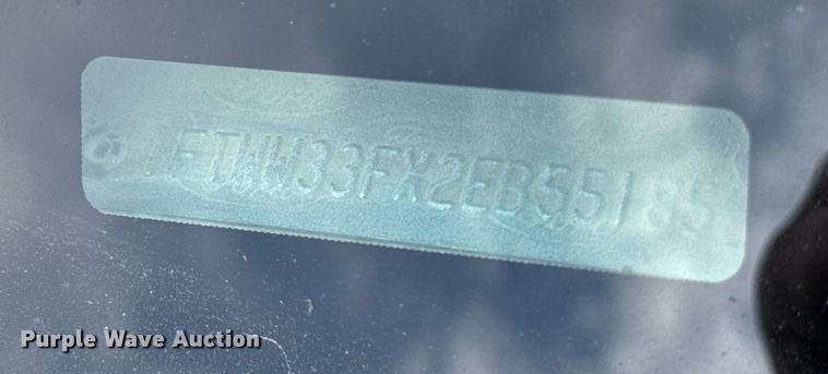 image for item EA2072 2002 Ford F350 Super Duty Crew Cab pickup truck