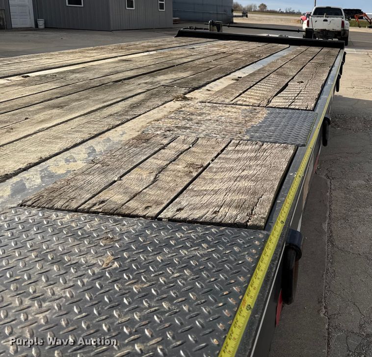 image for item EA2073 2015 Felling FT-30-2 LP equipment trailer