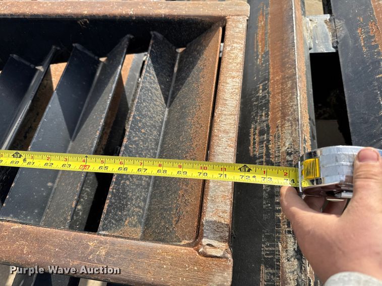 image for item EA2073 2015 Felling FT-30-2 LP equipment trailer