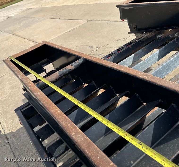 image for item EA2073 2015 Felling FT-30-2 LP equipment trailer