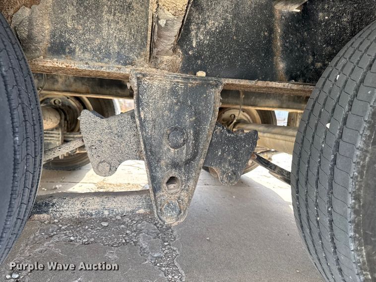 image for item EA2073 2015 Felling FT-30-2 LP equipment trailer