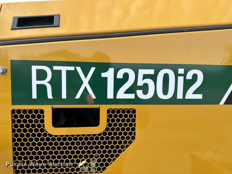 image for item EA2075 2023 Vermeer RTX1250i2 vibratory cable plow