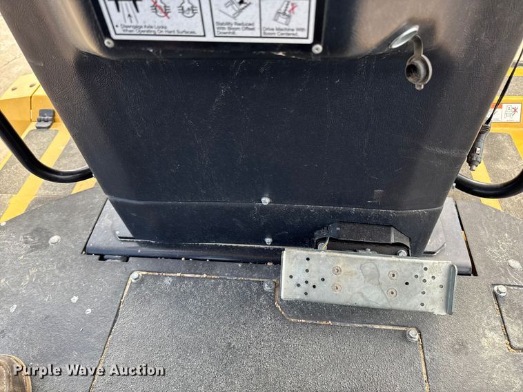 image for item EA2075 2023 Vermeer RTX1250i2 vibratory cable plow