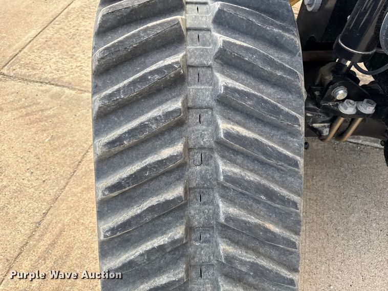 image for item EA2075 2023 Vermeer RTX1250i2 vibratory cable plow