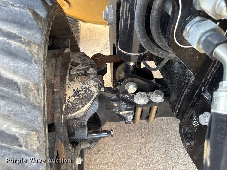 image for item EA2075 2023 Vermeer RTX1250i2 vibratory cable plow