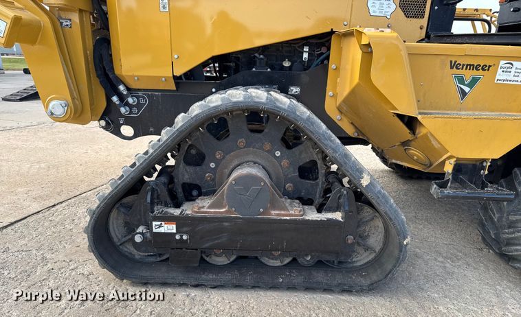 image for item EA2075 2023 Vermeer RTX1250i2 vibratory cable plow