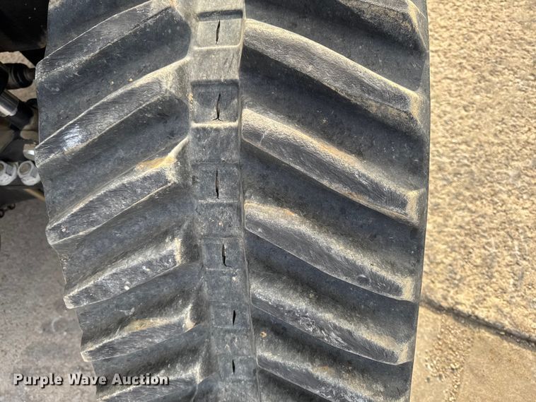 image for item EA2075 2023 Vermeer RTX1250i2 vibratory cable plow