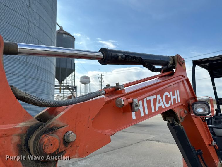 image for item EA2076 Hitachi ZX26U-5N mini excavator