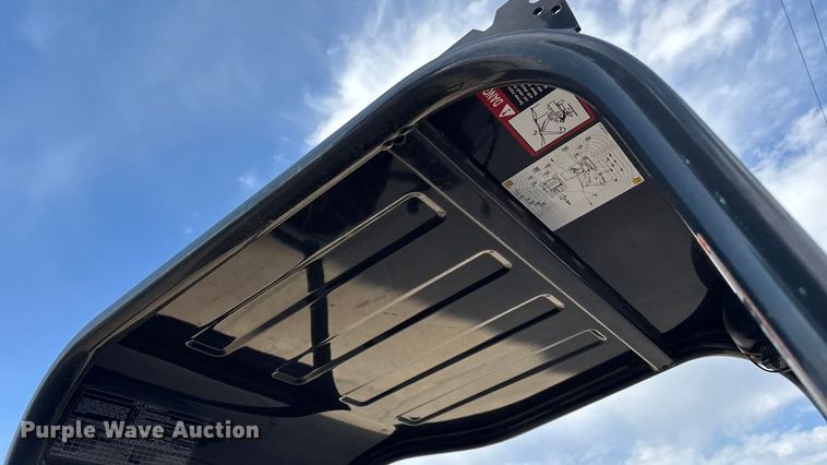 image for item EA2076 Hitachi ZX26U-5N mini excavator