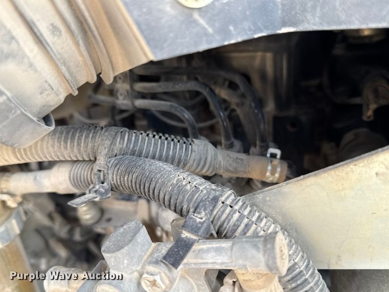 image for item EA2076 Hitachi ZX26U-5N mini excavator