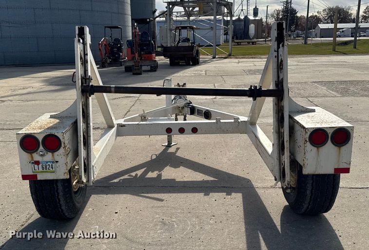 image for item EA2077 2015 Slabach I-60 reel trailer