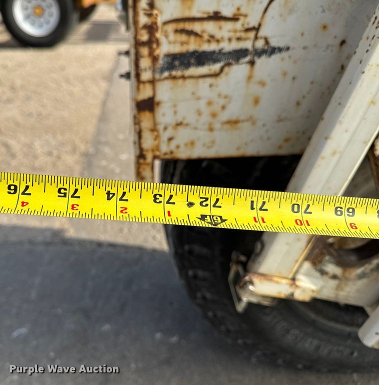 image for item EA2077 2015 Slabach I-60 reel trailer