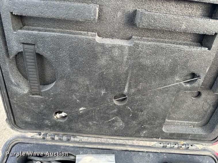 image for item EA2079 DCI Digitrak F2 locator