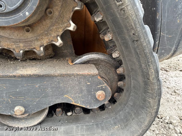 image for item EA2083 2019 Case TV450 tracked skid steer loader