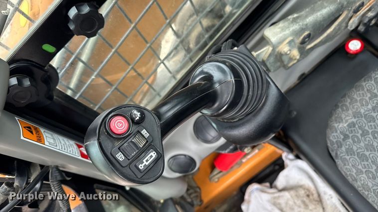 image for item EA2084 2019 Case TV380 tracked skid steer loader