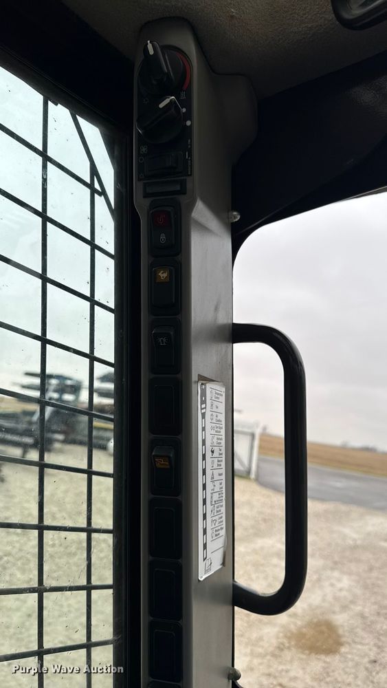 image for item EA2084 2019 Case TV380 tracked skid steer loader