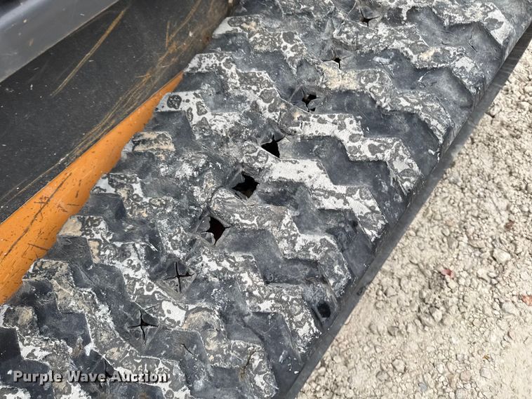 image for item EA2084 2019 Case TV380 tracked skid steer loader