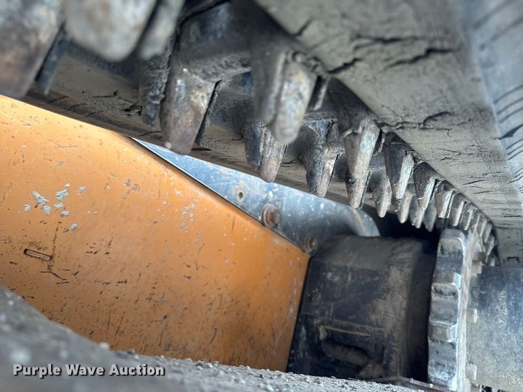 image for item EA2084 2019 Case TV380 tracked skid steer loader