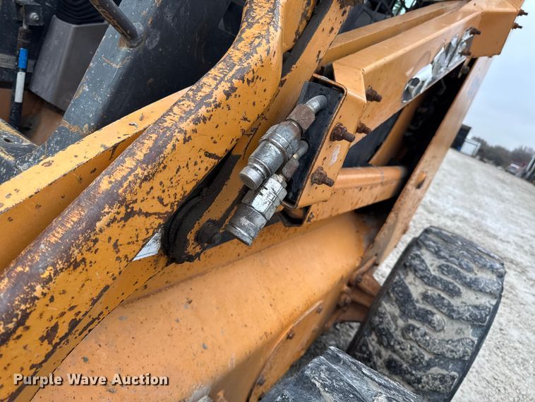 image for item EA2085 2004 Case 90XT skid steer loader