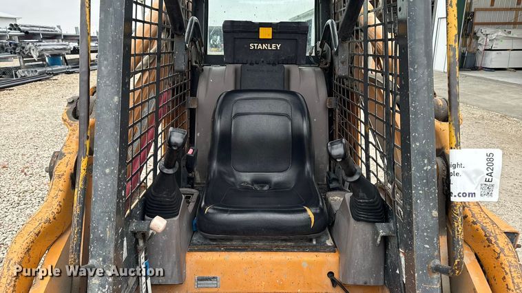 image for item EA2085 2004 Case 90XT skid steer loader