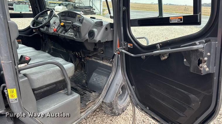 image for item EA2087 2010 Kubota RTV1100 utility vehicle